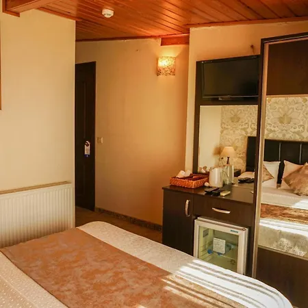 Eskibag Butik Hotell Adalar